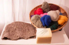 Load image into Gallery viewer, Wool Needle Felt Tea Cozy Kit