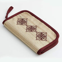 Load image into Gallery viewer, Bequest Tunisian Crochet Hook Set