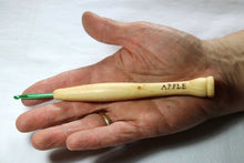 Load image into Gallery viewer, Weasel Works Crochet Hook
